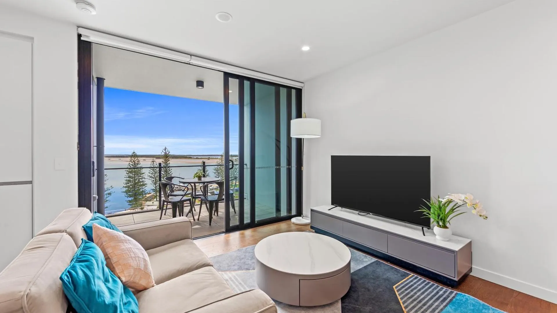Marine Quarter Apartments By Cllix Gold Coast