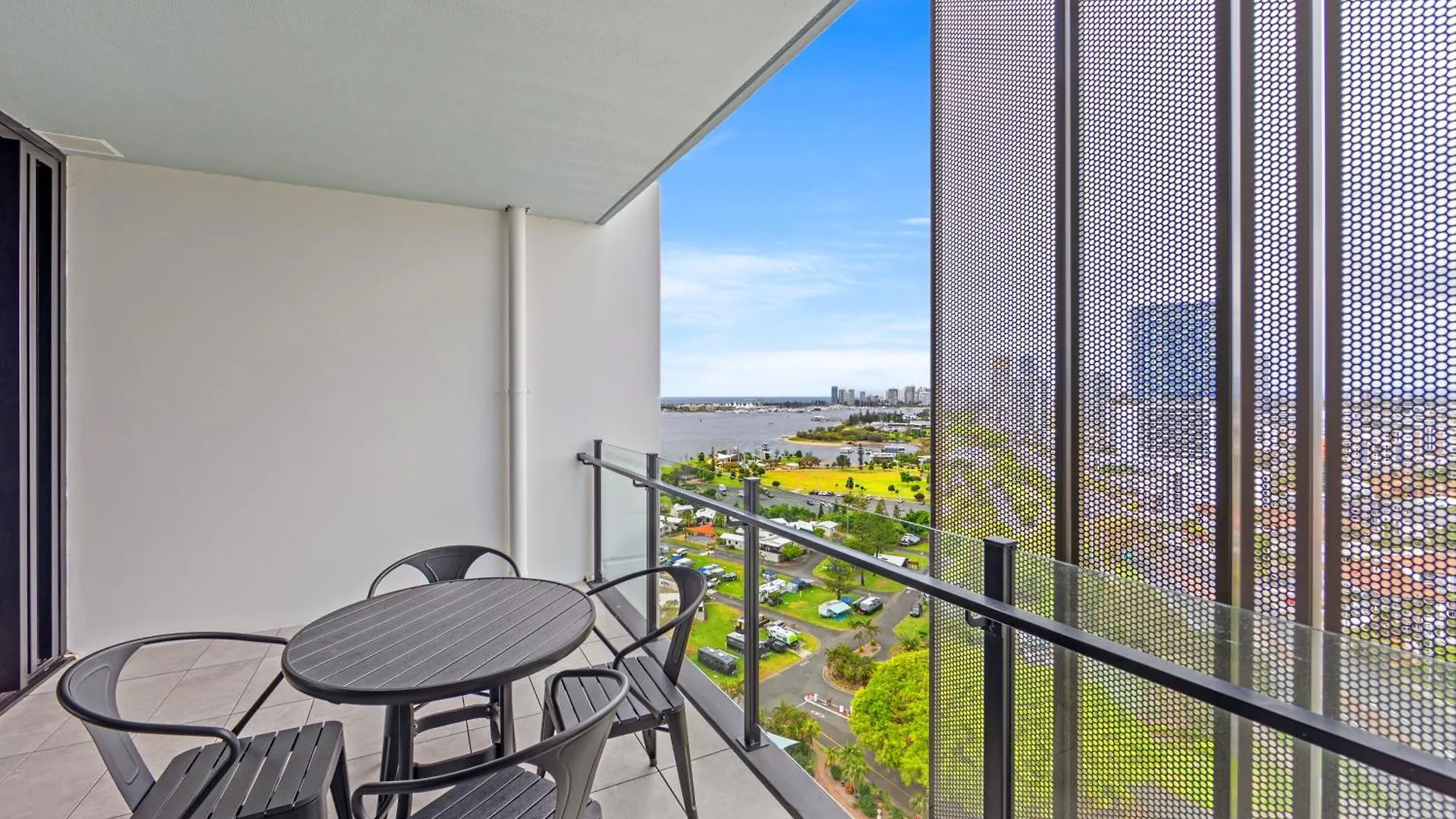 Marine Quarter Apartments By Cllix Gold Coast