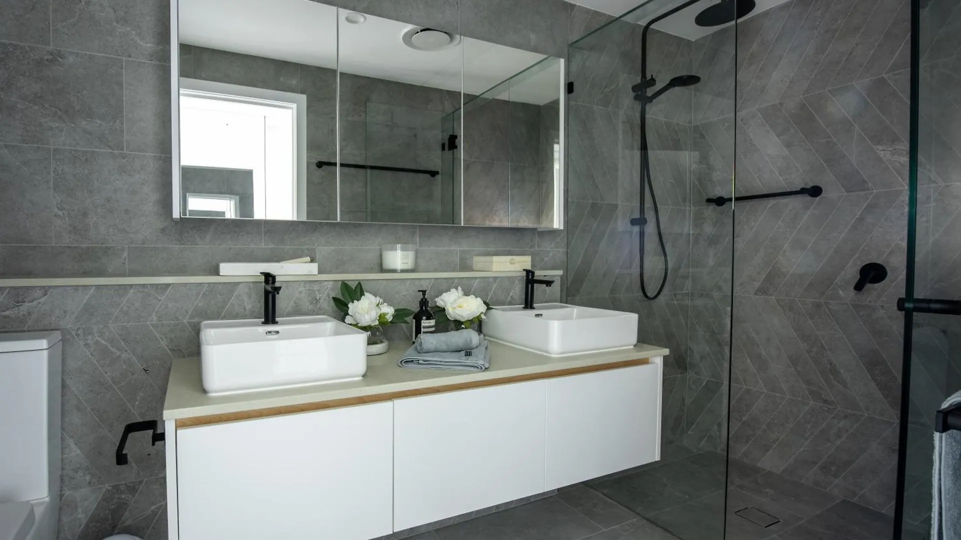 Marine Quarter Apartments By Cllix Gold Coast