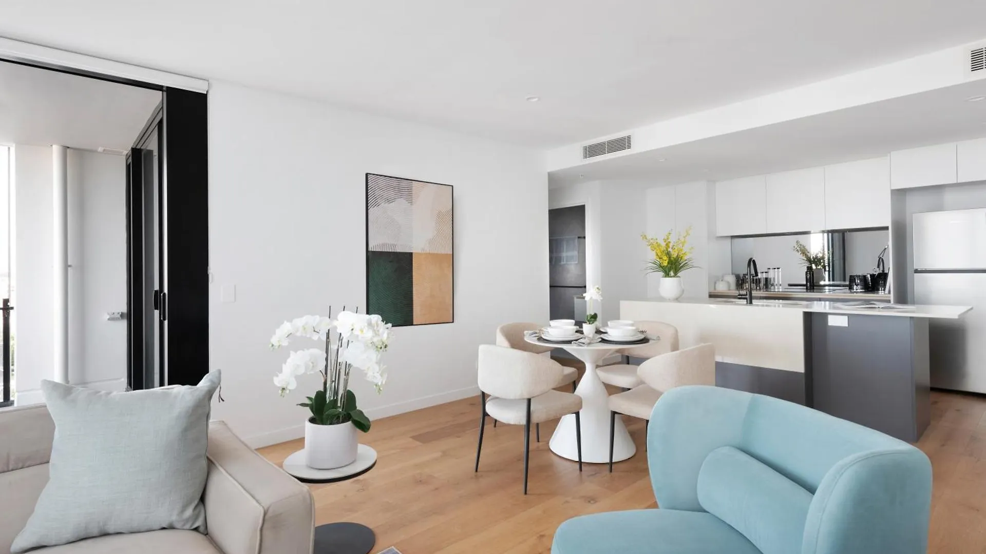 Marine Quarter Apartments By Cllix Gold Coast Australia